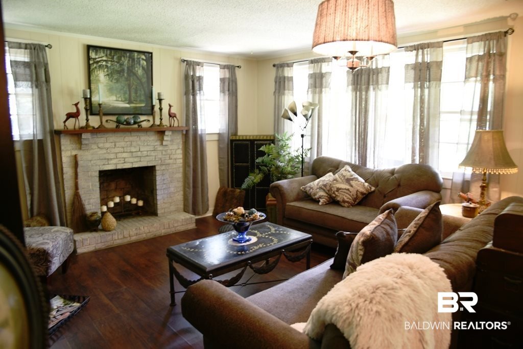 2351 Hammock Road Mobile, AL 36605 - Photo 4 of 34