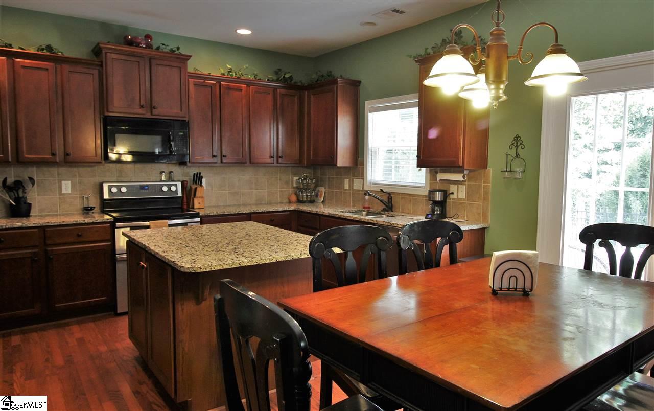 18 Deckers Way Greenville, SC 29607 - Photo 11 of 36 Gallery Image 11