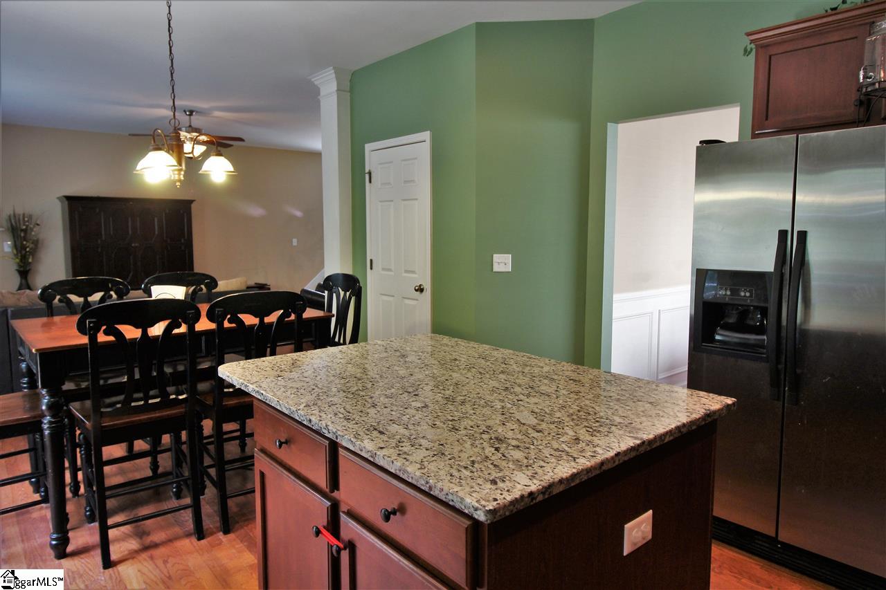 18 Deckers Way Greenville, SC 29607 - Photo 13 of 36 Gallery Image 13