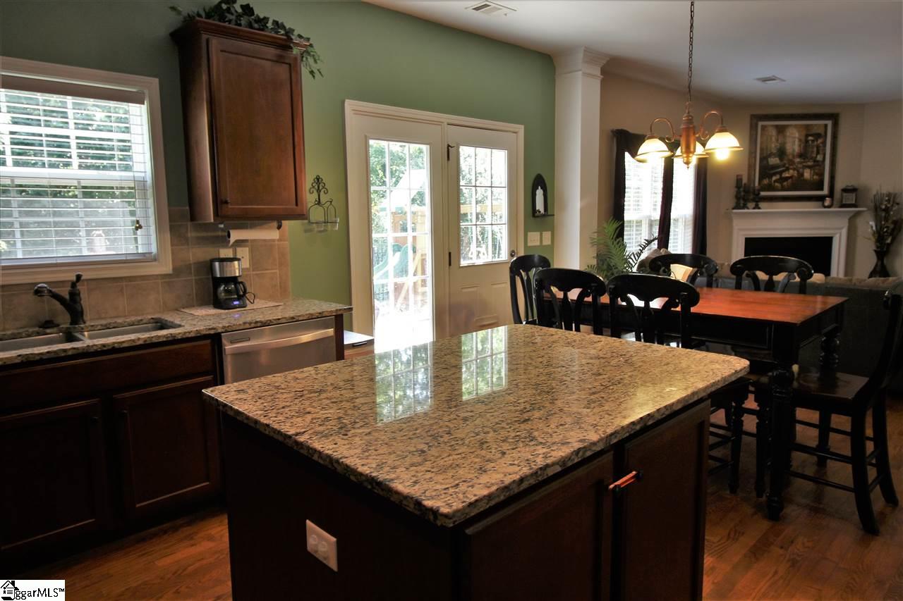 18 Deckers Way Greenville, SC 29607 - Photo 14 of 36 Gallery Image 14