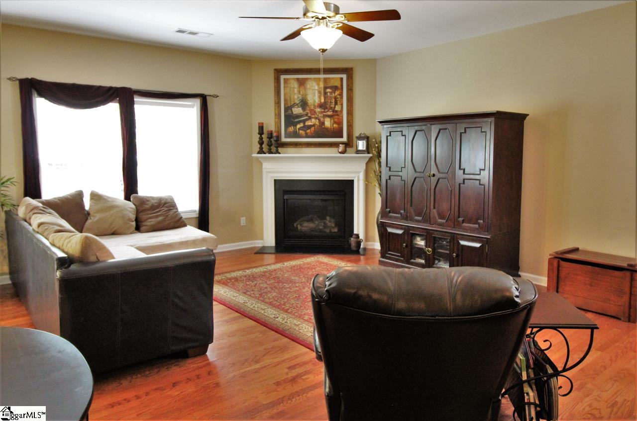 18 Deckers Way Greenville, SC 29607 - Photo 8 of 36 Gallery Image 8