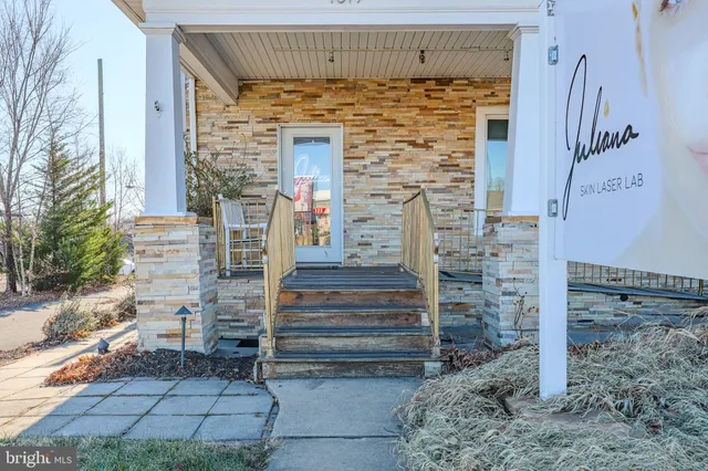 $599,000 | 1019 Berryville Avenue, Winchester, VA 22601