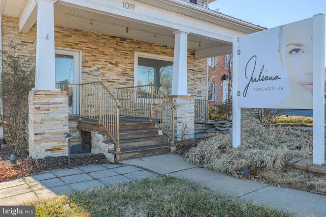 $599,000 | 1019 Berryville Avenue, Winchester, VA 22601