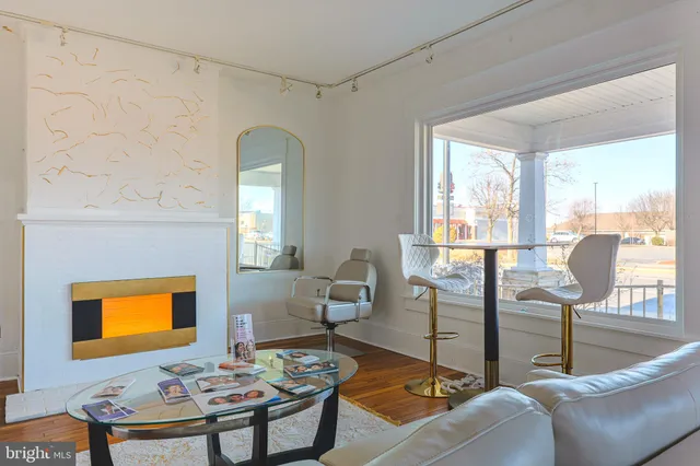 $599,000 | 1019 Berryville Avenue, Winchester, VA 22601