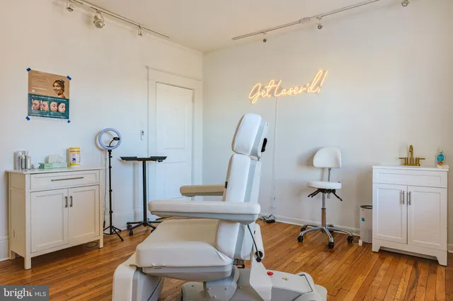 $599,000 | 1019 Berryville Avenue, Winchester, VA 22601