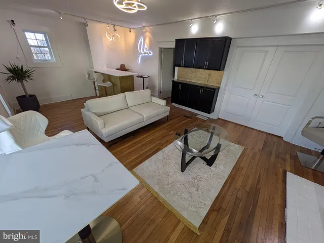 $599,000 | 1019 Berryville Avenue, Winchester, VA 22601