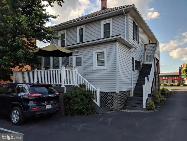 $599,000 | 1019 Berryville Avenue, Winchester, VA 22601