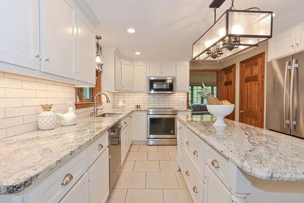 6 Old Mill Road Norfolk, MA 02056 - Photo 4 of 42 Gallery Image 4