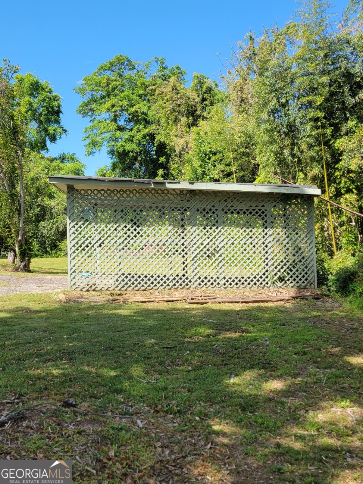 250 Wilcox Road LaGrange, GA 30241 - Photo 4 of 33