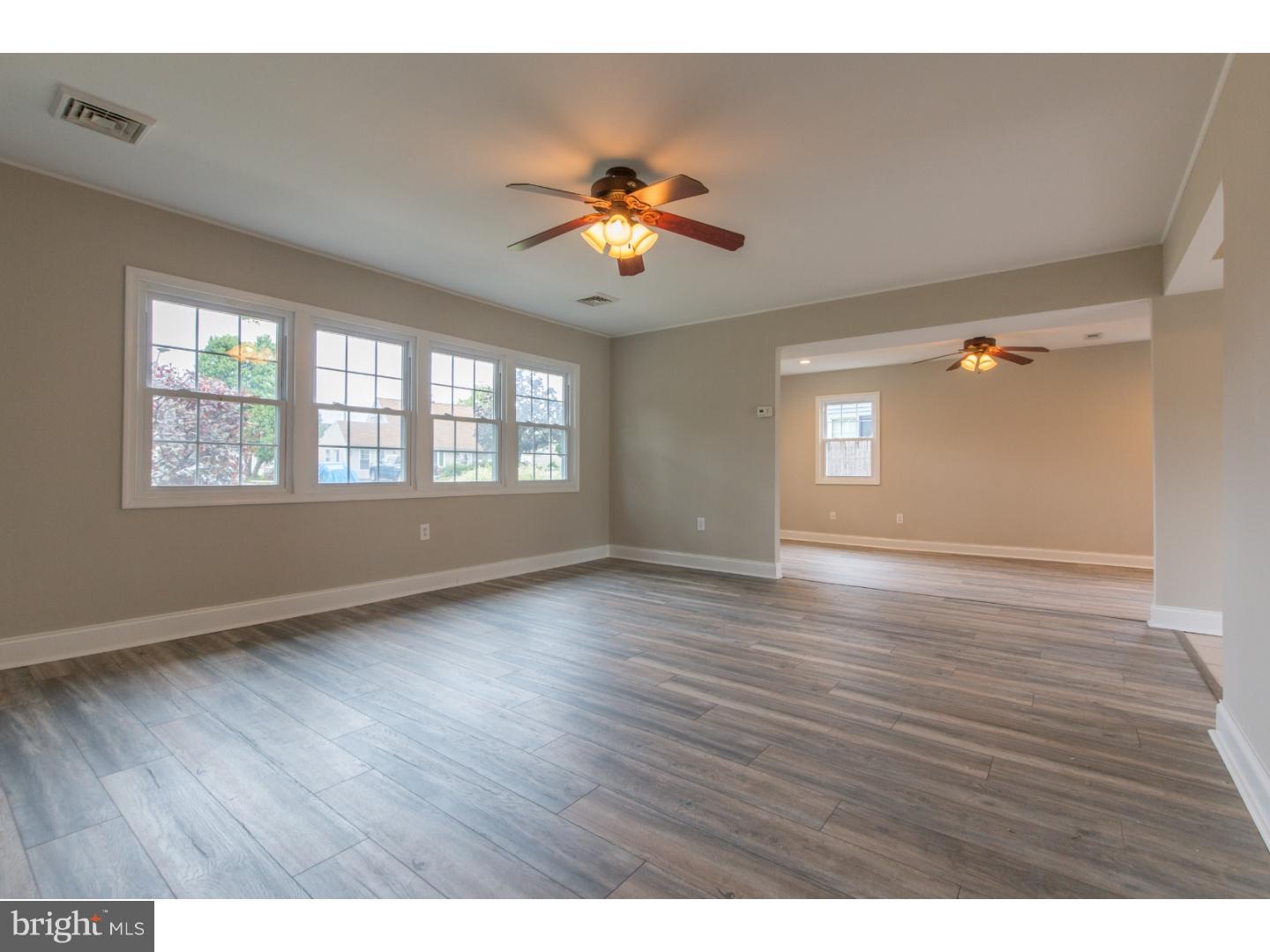 43 MacIntosh Road Levittown, PA 19056 - Photo 4 of 16 Gallery Image 4