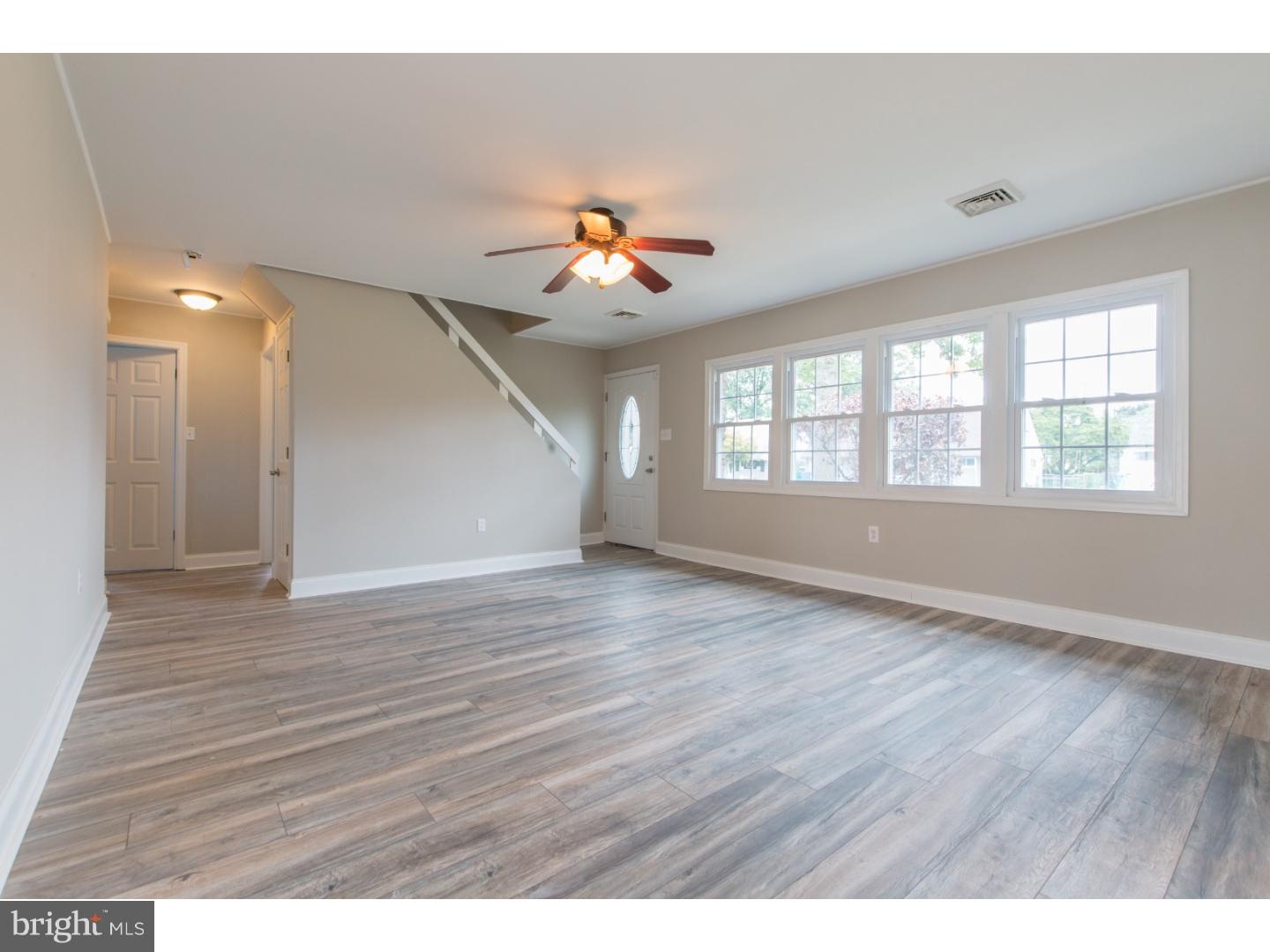 43 MacIntosh Road Levittown, PA 19056 - Photo 5 of 16 Gallery Image 5