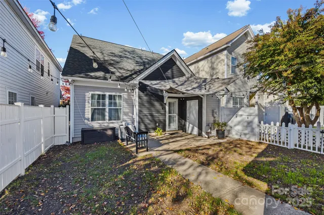 $490,000 | 11247 Blue Cedar Lane, Charlotte, NC 28277