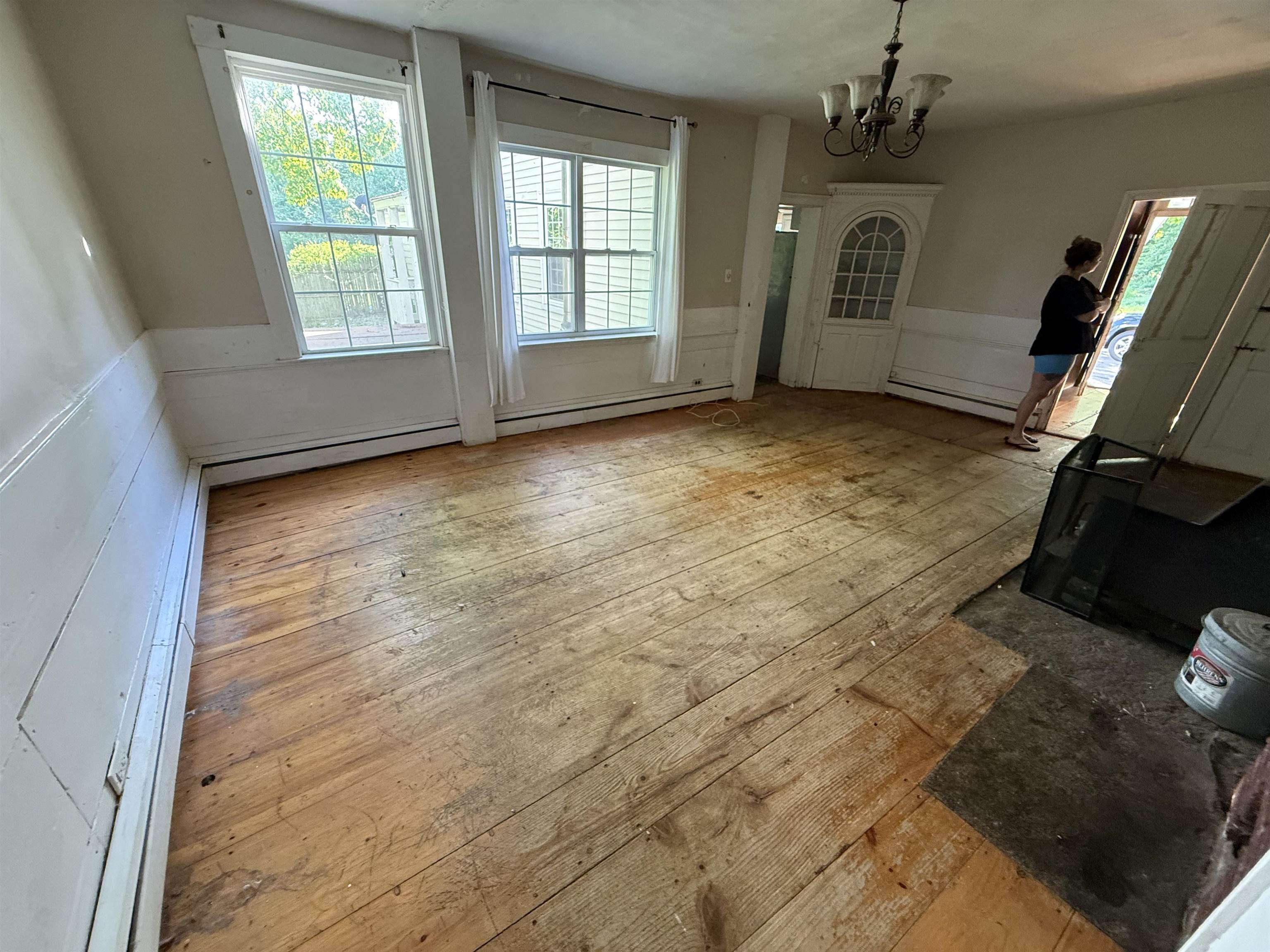 55 Chester Street Chester, NH 03036 - Photo 6 of 22