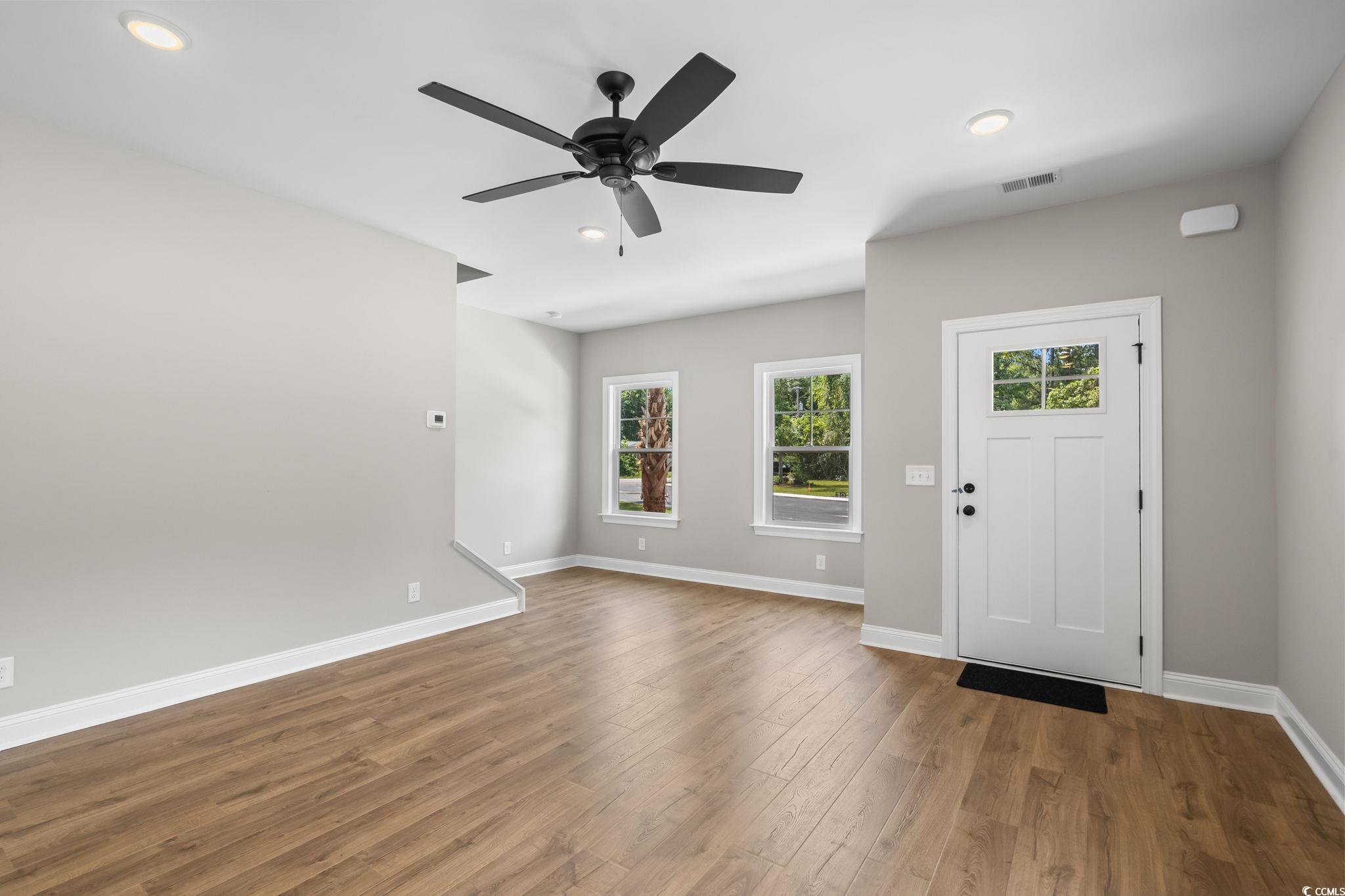 22 Bobo Lane Pawleys Island, SC 29585 - Photo 4 of 40