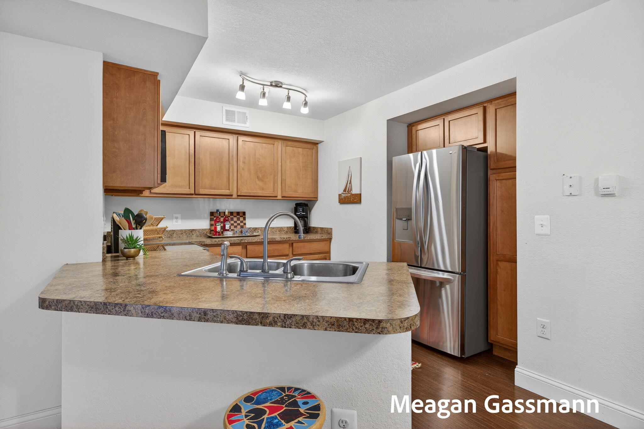 18400 North Ridge Court, Unit 8 Spring Lake, MI 49456 - Photo 17 of 61 15-web-or-mls-2R9A0471