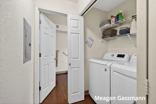 $214,900 | 18400 North Ridge Court, Unit 8, Spring Lake, MI 49456