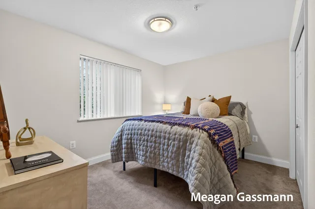 $214,900 | 18400 North Ridge Court, Unit 8, Spring Lake, MI 49456