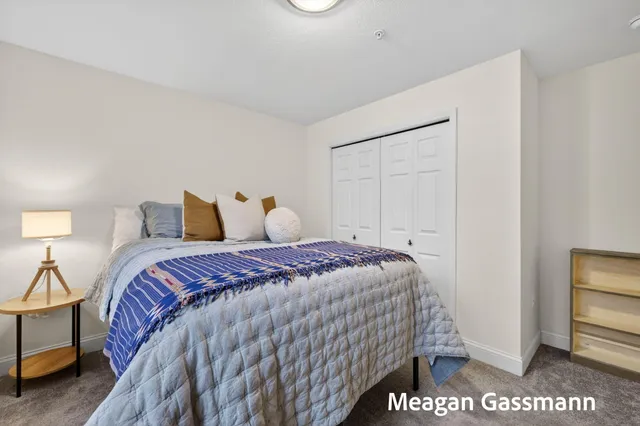 $214,900 | 18400 North Ridge Court, Unit 8, Spring Lake, MI 49456