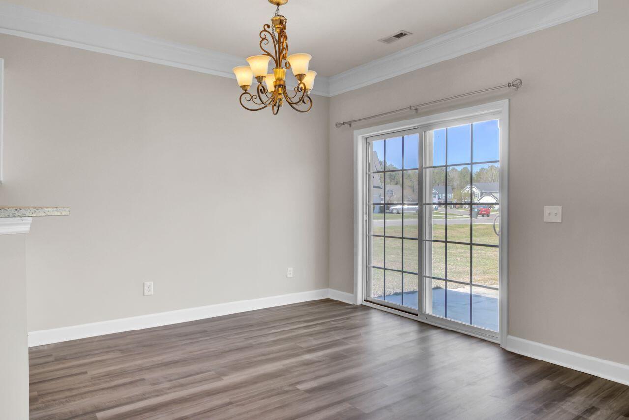 629 English Oak Circle Moncks Corner, SC 29461 - Photo 15 of 46 (14)