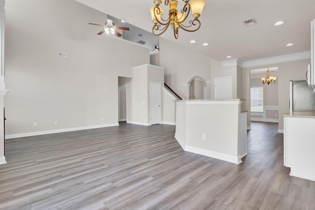 629 English Oak Circle Moncks Corner, SC 29461 - Photo 16 of 46 (15)