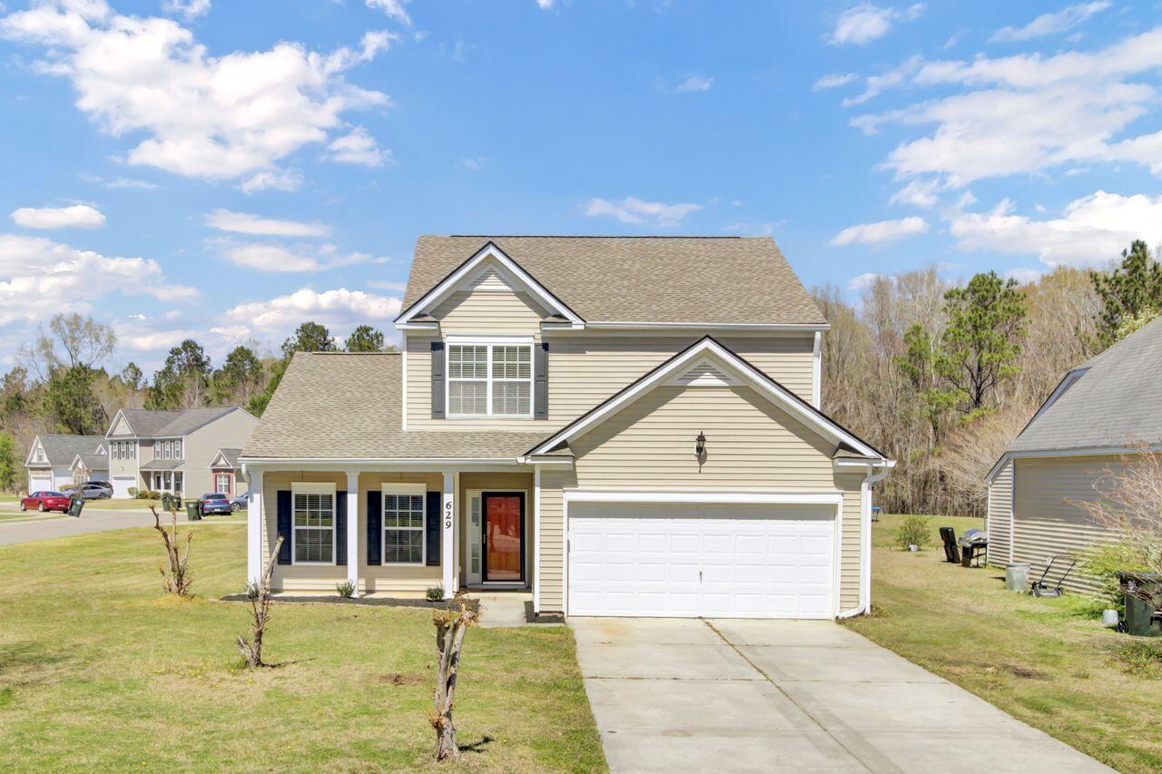 629 English Oak Circle Moncks Corner, SC 29461 - Photo 3 of 46 (1)