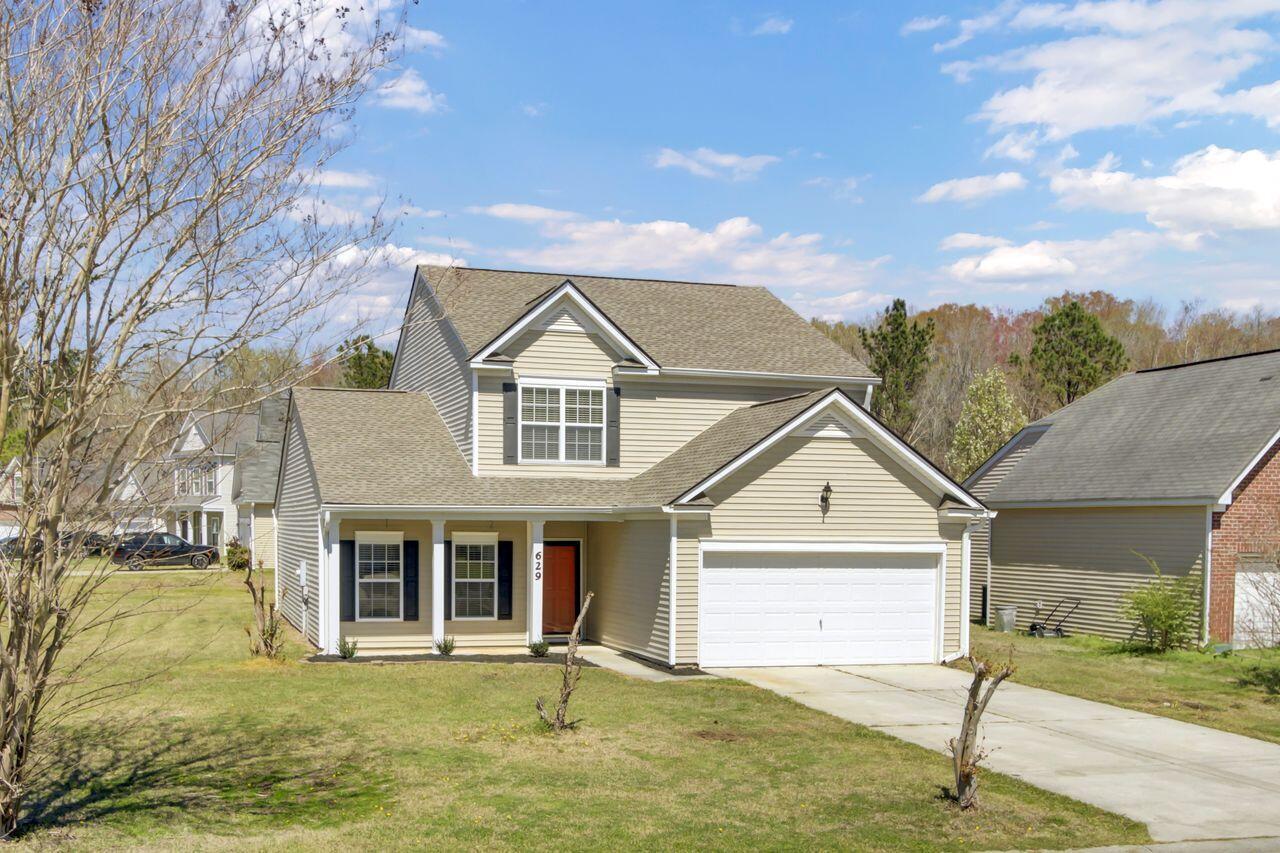 629 English Oak Circle Moncks Corner, SC 29461 - Photo 4 of 46 (3)