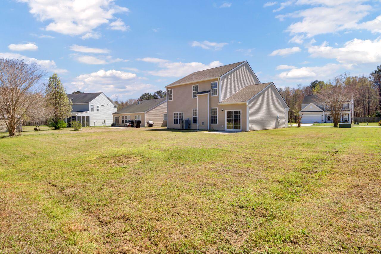 629 English Oak Circle Moncks Corner, SC 29461 - Photo 43 of 46 (41)