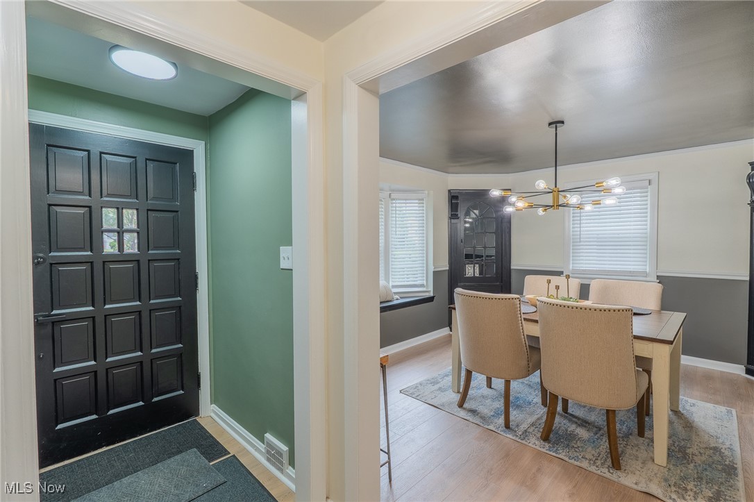 3540 Stoer Road Shaker Heights, OH 44122 - Photo 4 of 35 Gallery Image 4