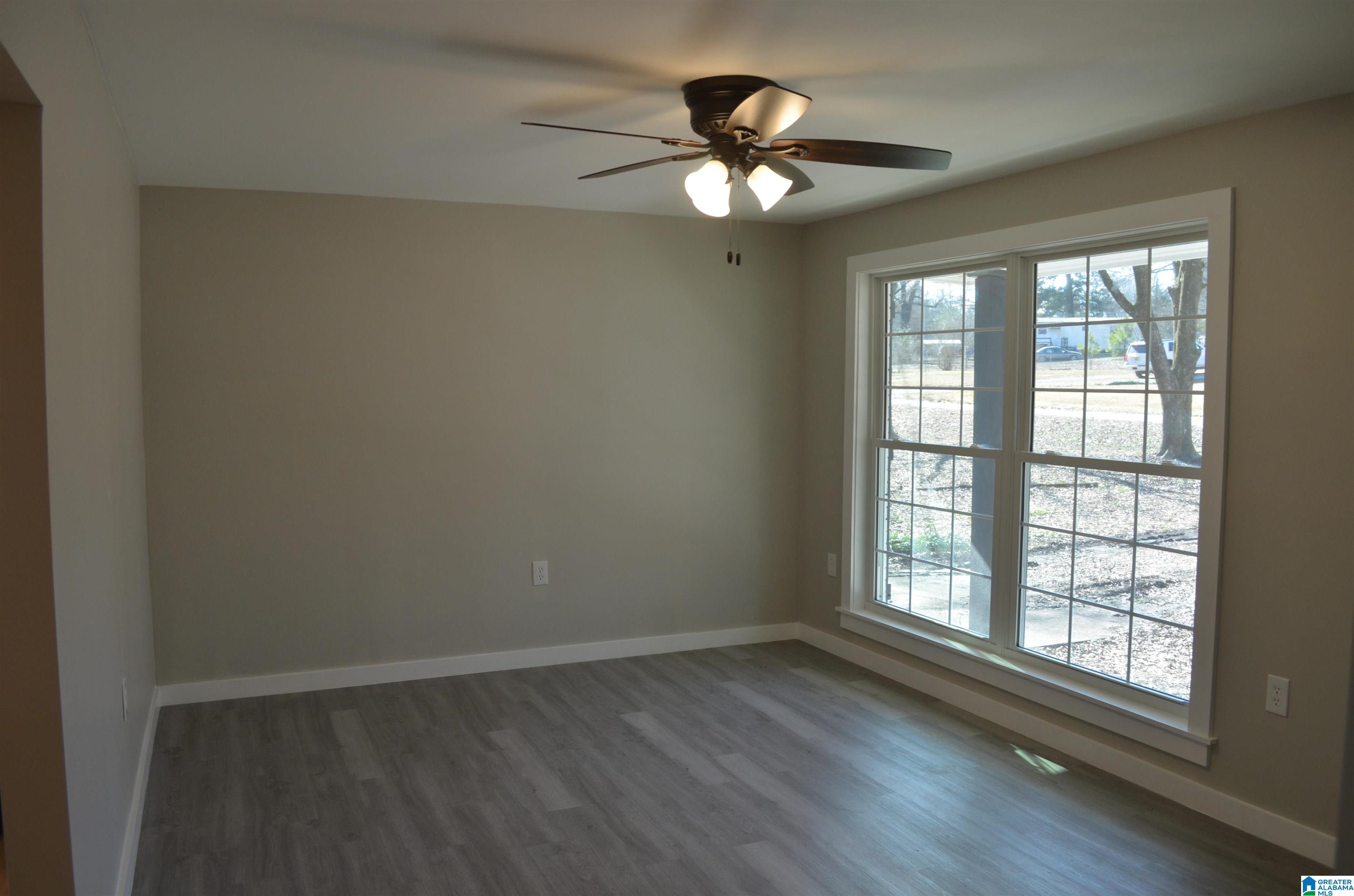 90 Oak Drive Jasper, AL 35501 - Photo 6 of 23
