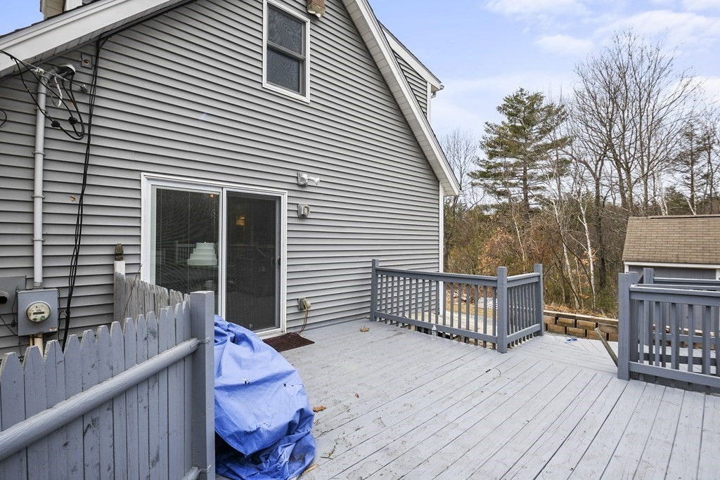 591 Townsend Harbor Road Lunenburg, MA 01462 - Photo 31 of 32 Gallery Image 31