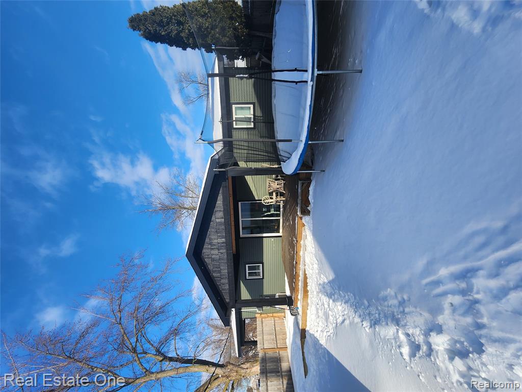 47585 Greenview Road Utica, MI 48317 - Photo 20 of 27 Gallery Image 20