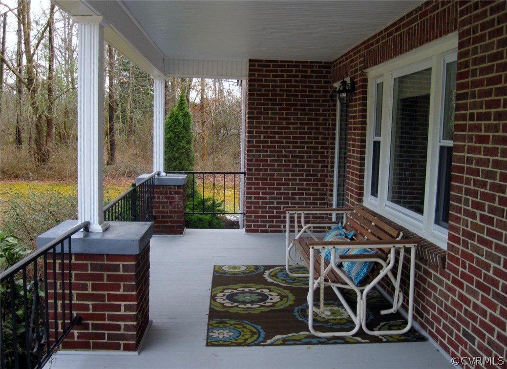 7801 Ruthville Road Providence Forge, VA 23140 - Photo 4 of 27 Gallery Image 4