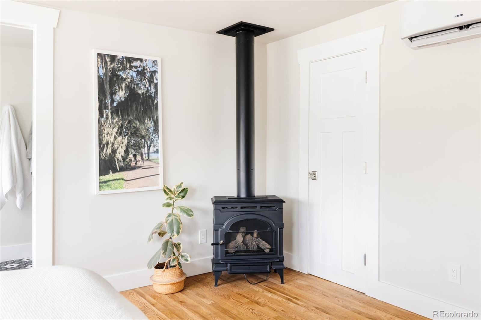 4452 Stuart Street Denver, CO 80212 - Photo 13 of 36