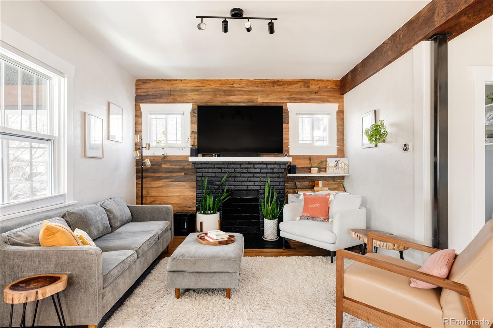 4452 Stuart Street Denver, CO 80212 - Photo 5 of 36