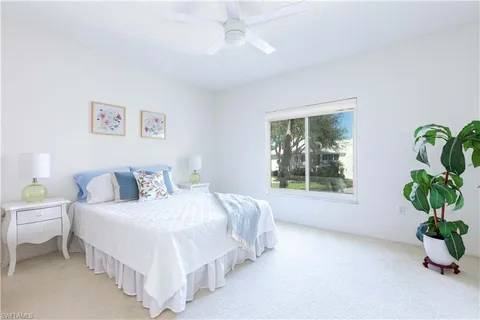 $650,000 | 790 Willowbrook Drive, Unit 307, Naples, FL 34108