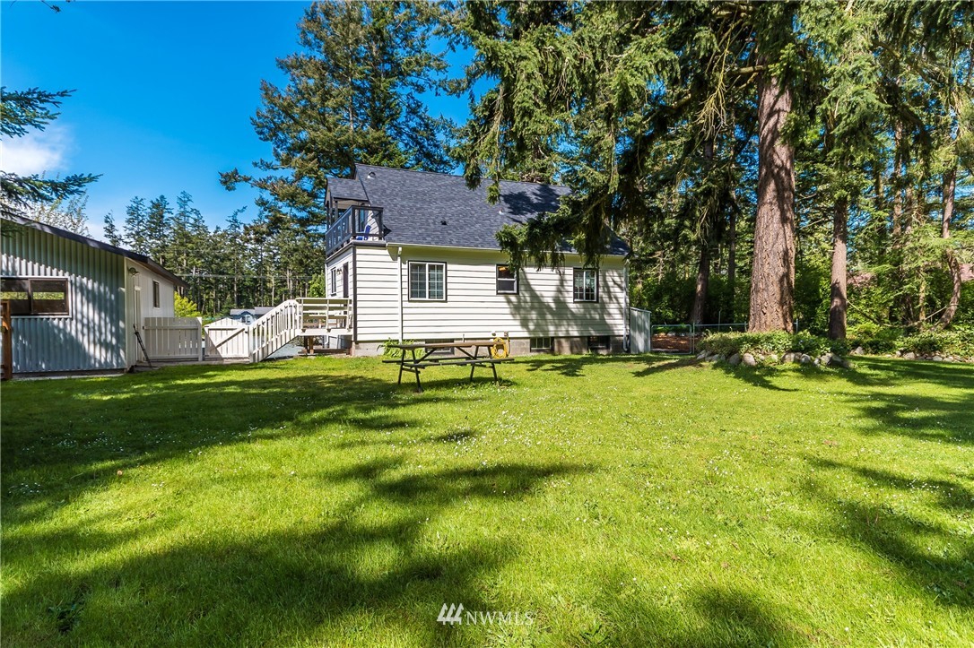 1366 North View Road Oak Harbor, WA 98277 - Photo 2 of 25 Gallery Image 2