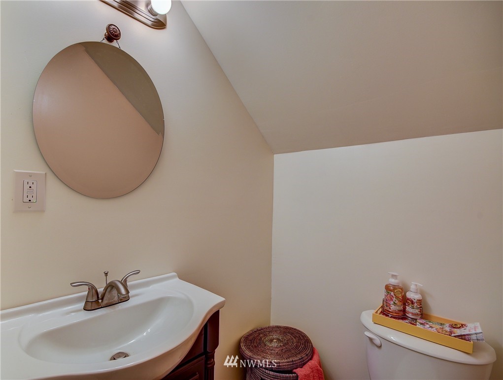 1366 North View Road Oak Harbor, WA 98277 - Photo 16 of 25 Gallery Image 16