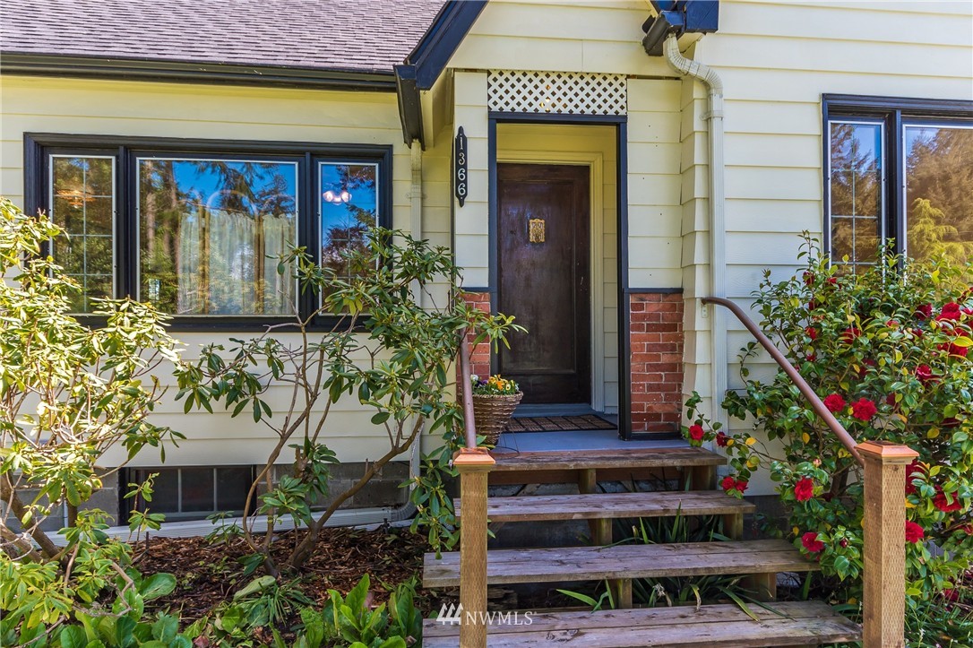 1366 North View Road Oak Harbor, WA 98277 - Photo 6 of 25 Gallery Image 6