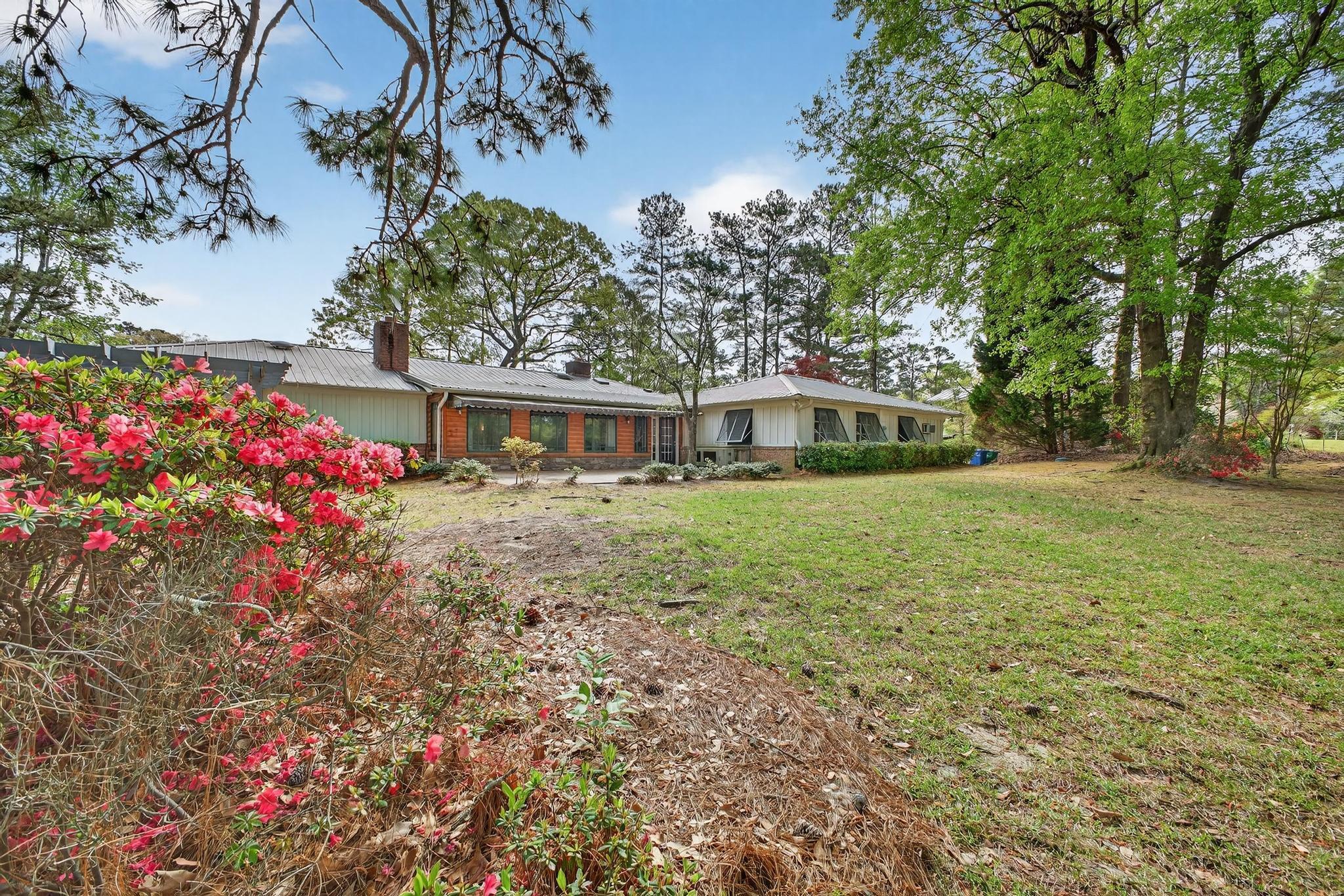 17 Inverness Street East Aiken, SC 29803 - Photo 62 of 79