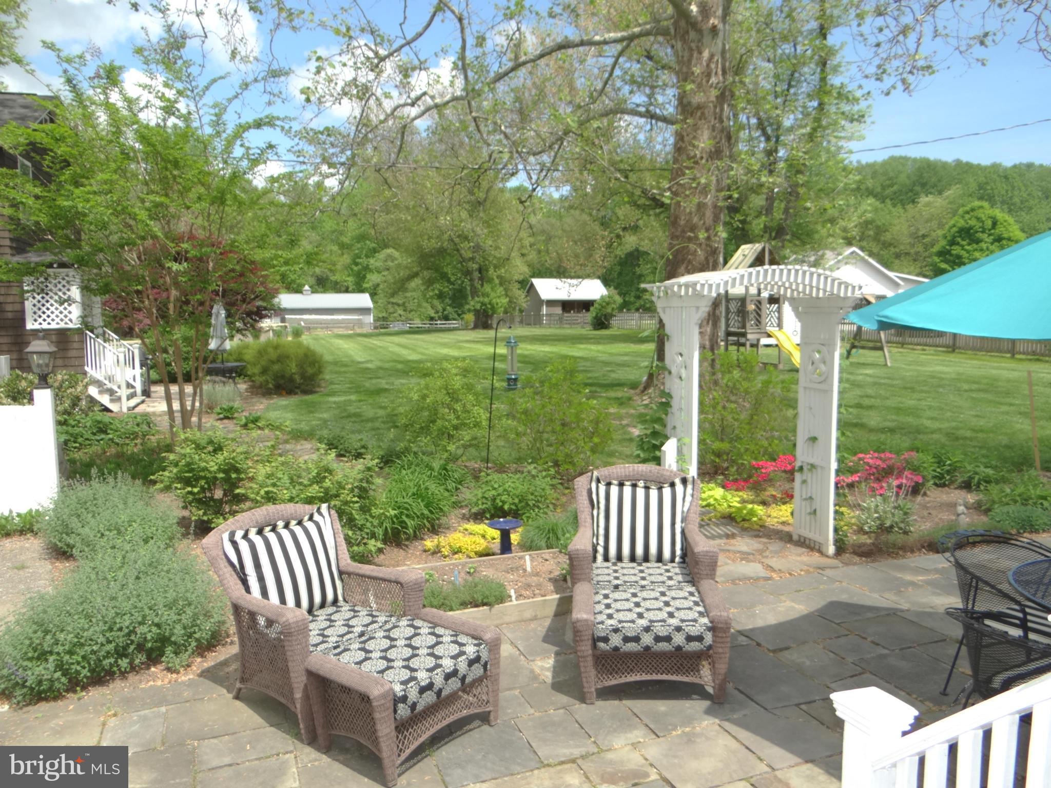 836 Maple Road Gambrills, MD 21054 - Photo 21 of 30 Flagstone Patio
