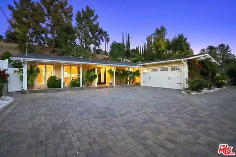 $1,249,000 | 7152 Pomelo Drive, West Hills, CA 91307