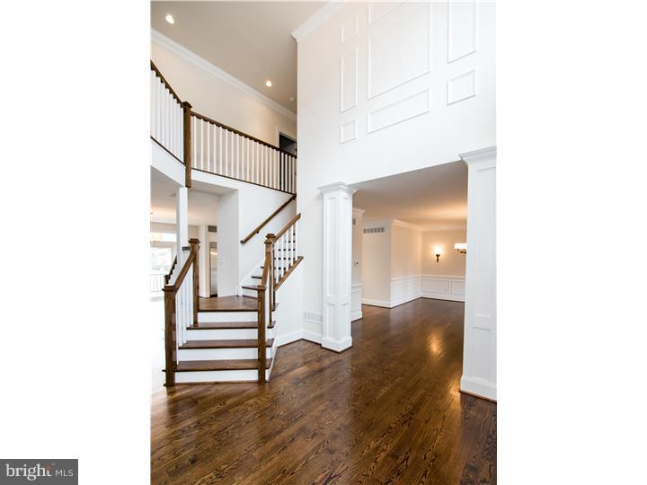 604 Foxfields Road Bryn Mawr, PA 19010 - Photo 4 of 11 Foyer