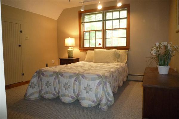 28 Ridge Road Walpole, MA 02081 - Photo 16 of 30 Gallery Image 16