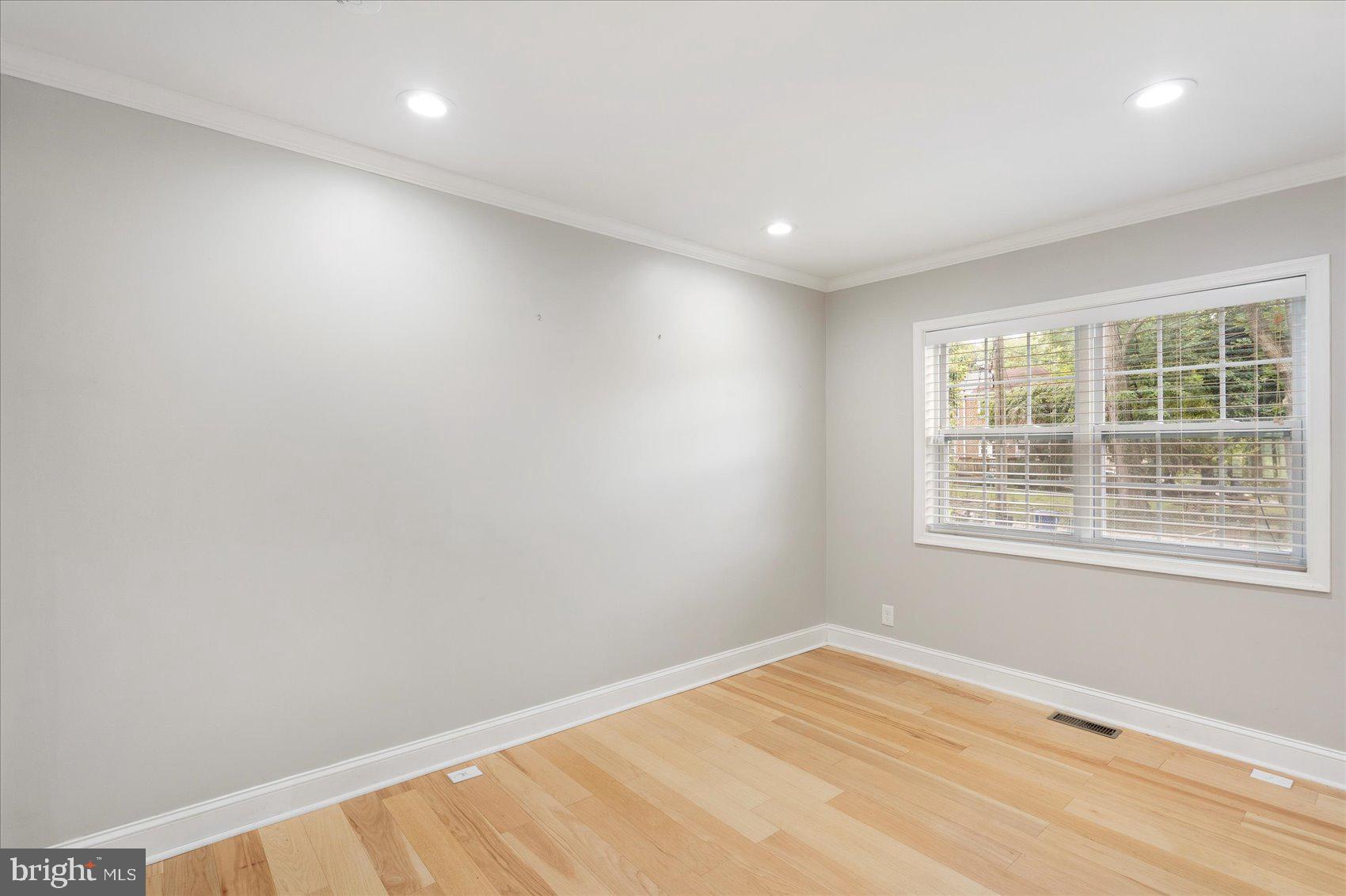 1103 East Northern Parkway Baltimore, MD 21239 - Photo 18 of 41