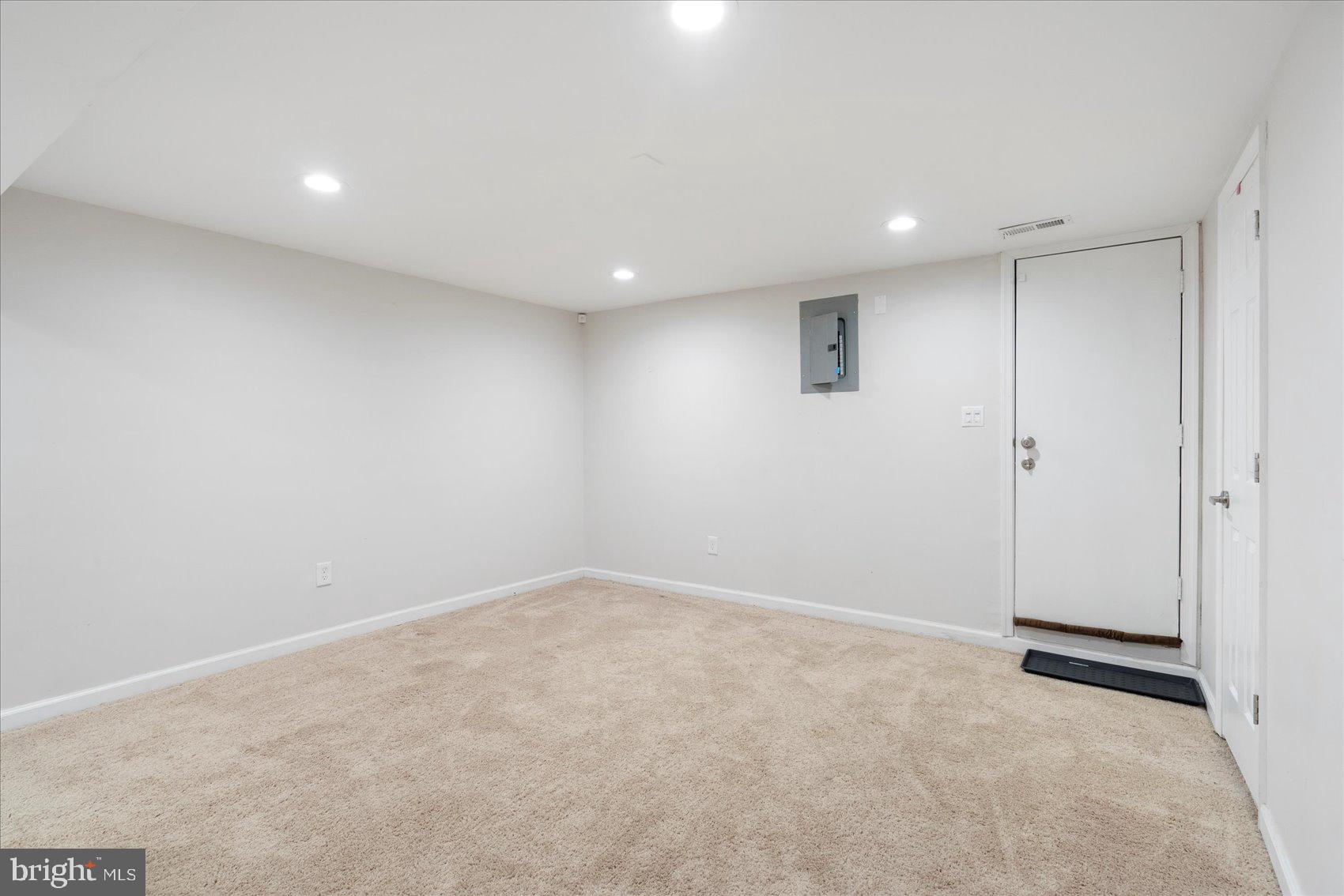 1103 East Northern Parkway Baltimore, MD 21239 - Photo 25 of 41