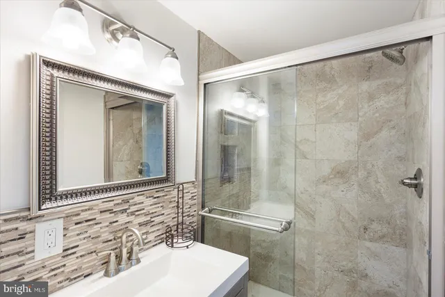 $264,900 | 1103 East Northern Parkway, Baltimore, MD 21239