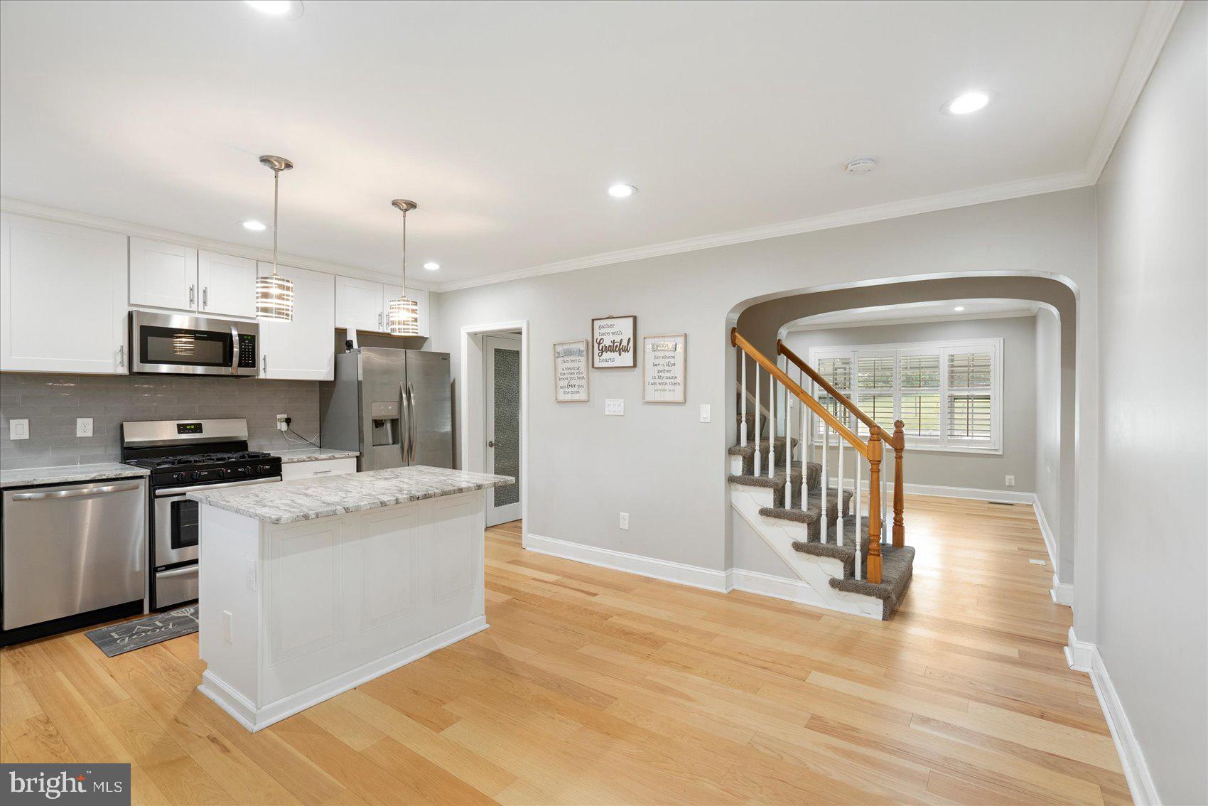 1103 East Northern Parkway Baltimore, MD 21239 - Photo 4 of 41