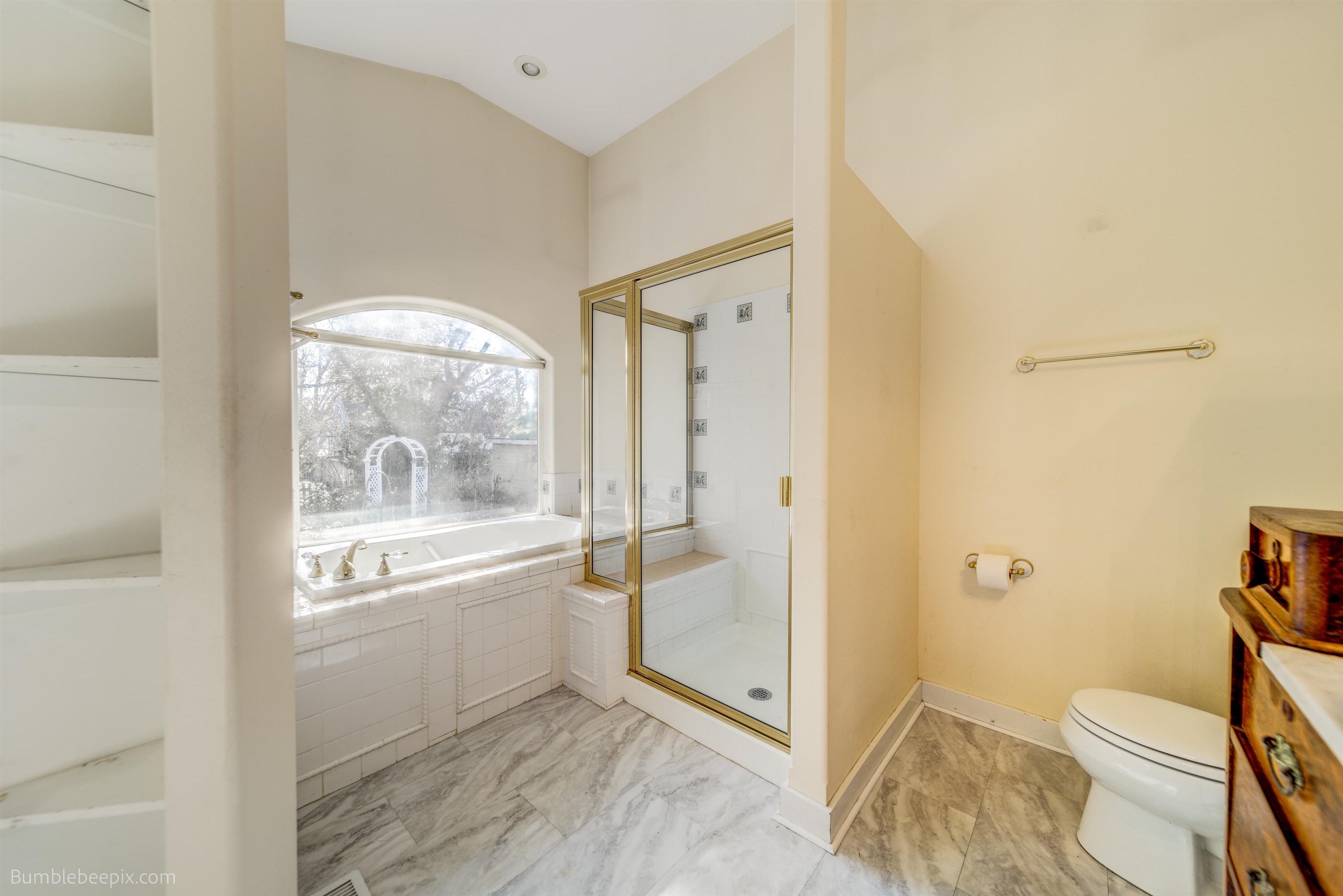 946 East 40th Avenue Spokane, WA 99203 - Photo 15 of 30