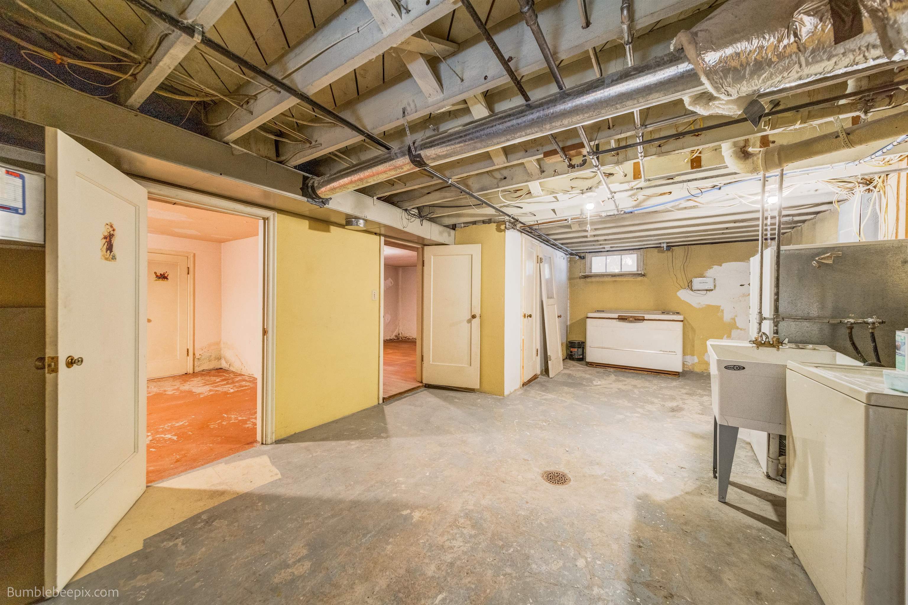 946 East 40th Avenue Spokane, WA 99203 - Photo 22 of 30