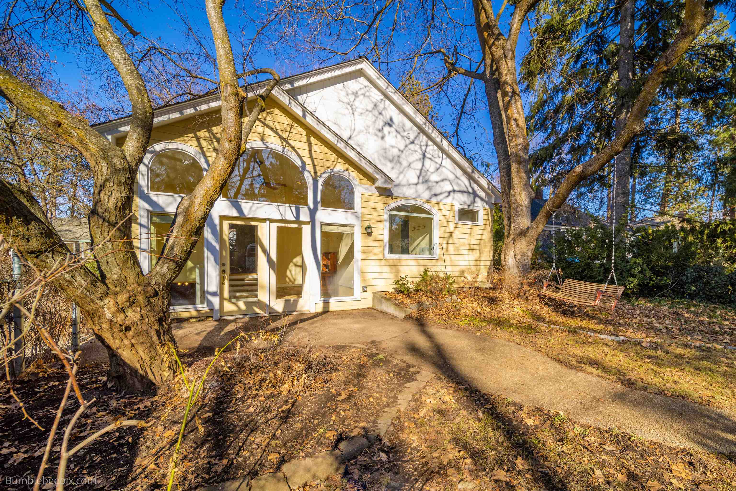 946 East 40th Avenue Spokane, WA 99203 - Photo 26 of 30